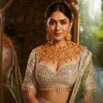 Mrunal Thakur