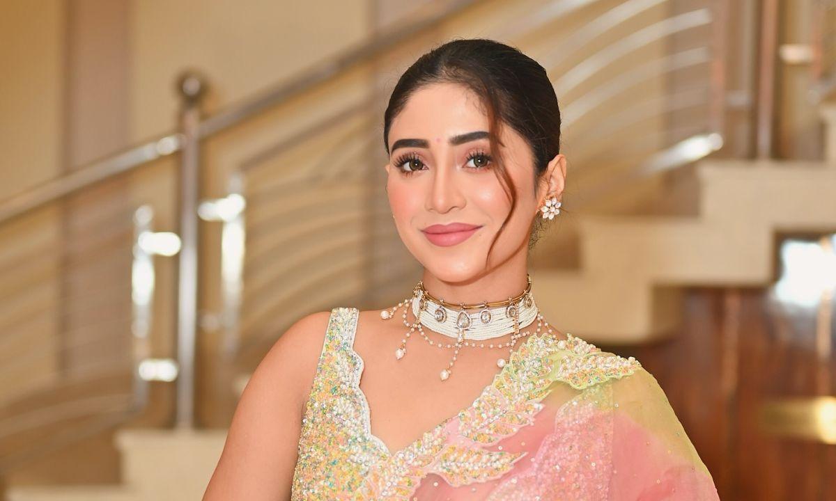 Shivangi Joshi Biography: Age, Family, Boyfriend, Career, TV Shows, Awards & Lock Upp 2